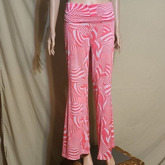 Hype pink & white swirl flare yoga pants - Picture 2 of 6